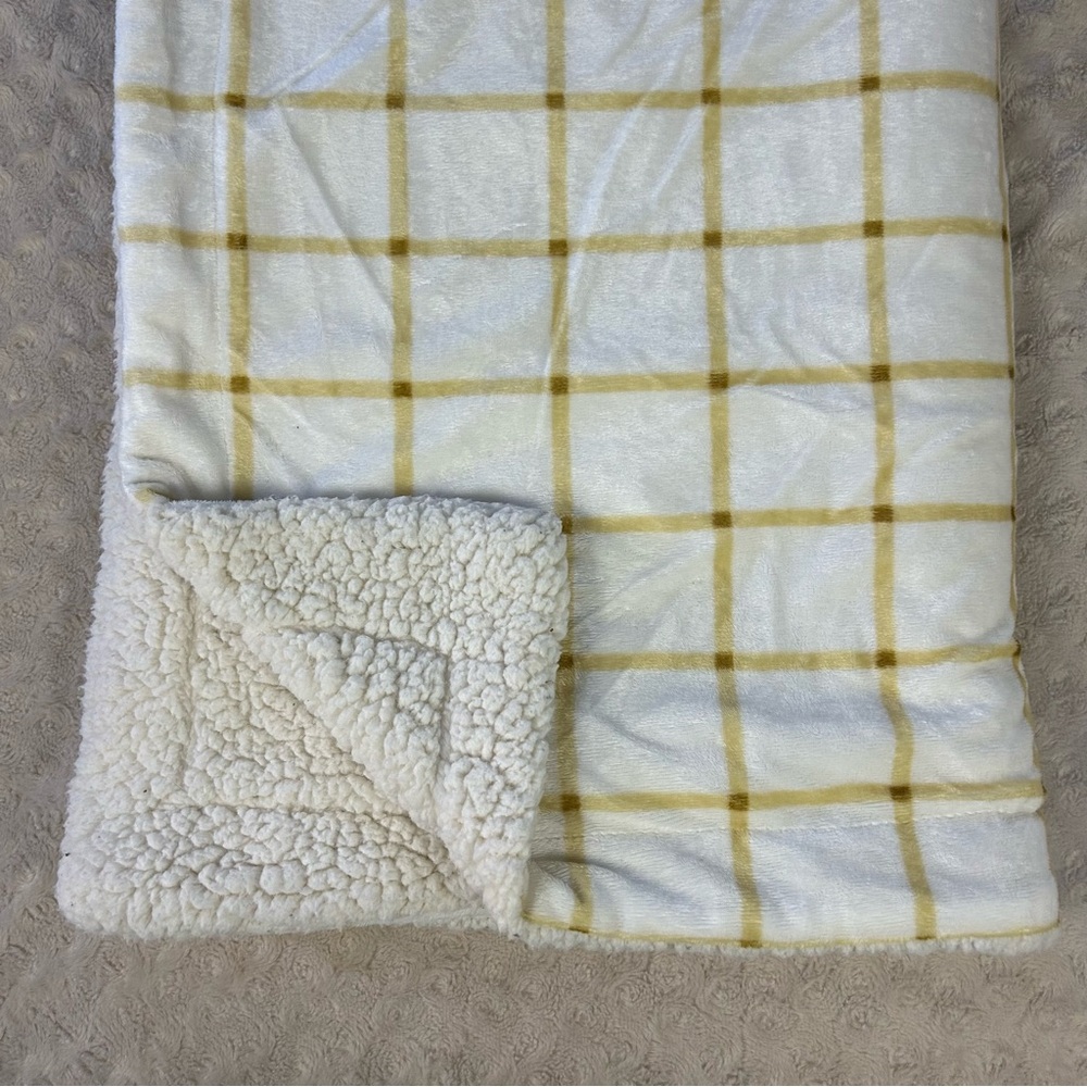 Lila & Jack Plaid Baby Blanket Windowpane Golden Yellow White Sherpa Lovey